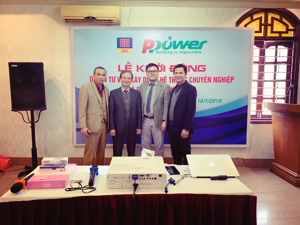 Các chuyên gia của PPower Group và Ban lãnh đạo công ty cổ phần ICOP
